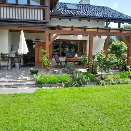別荘 Alpenpanorama オーベラウ